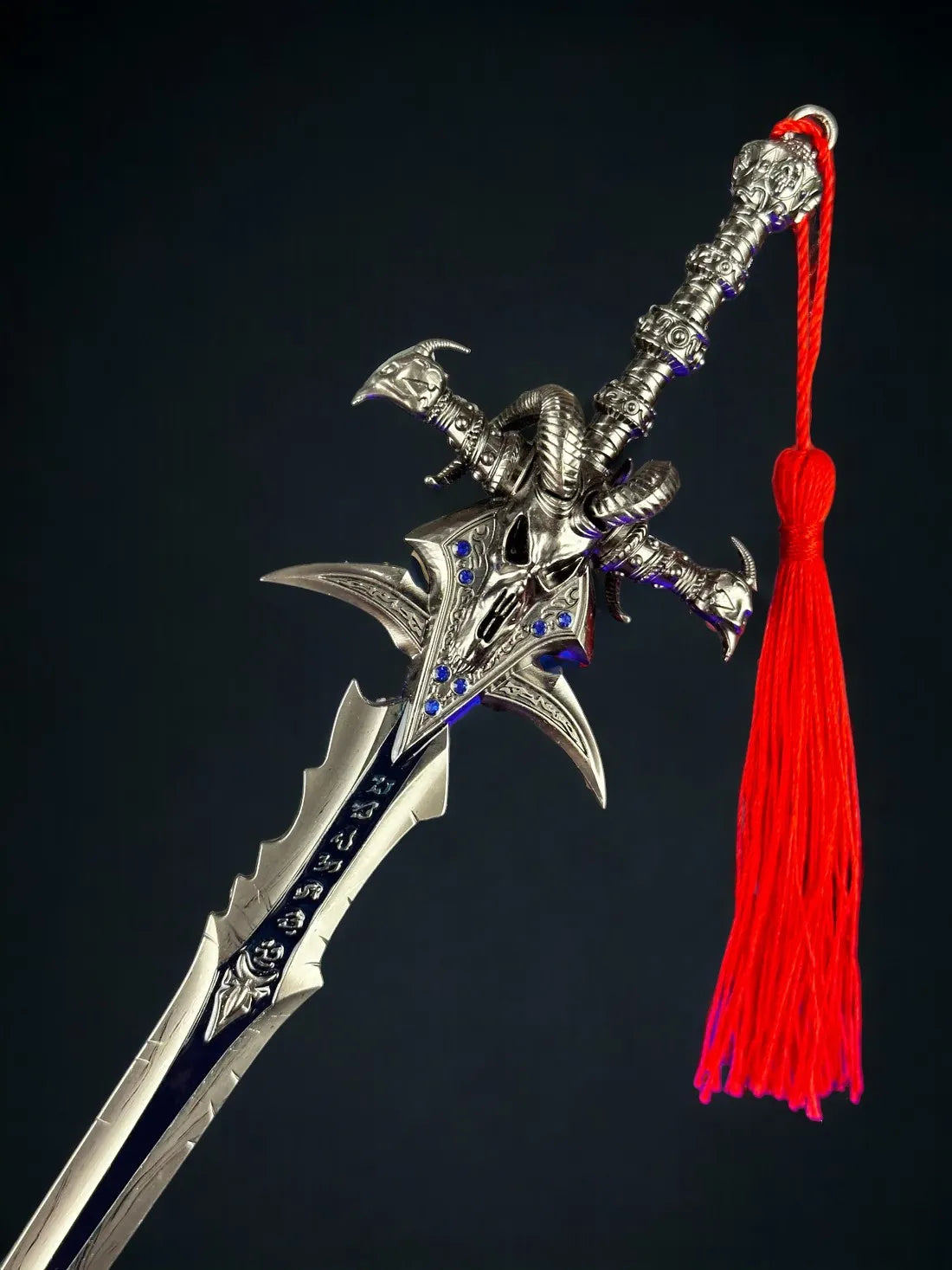 Frostmourne | World of Warcraft Limited Edition - Acejin