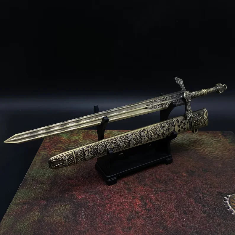 Banished Knight's Greatsword | Elden Ring - Acejin