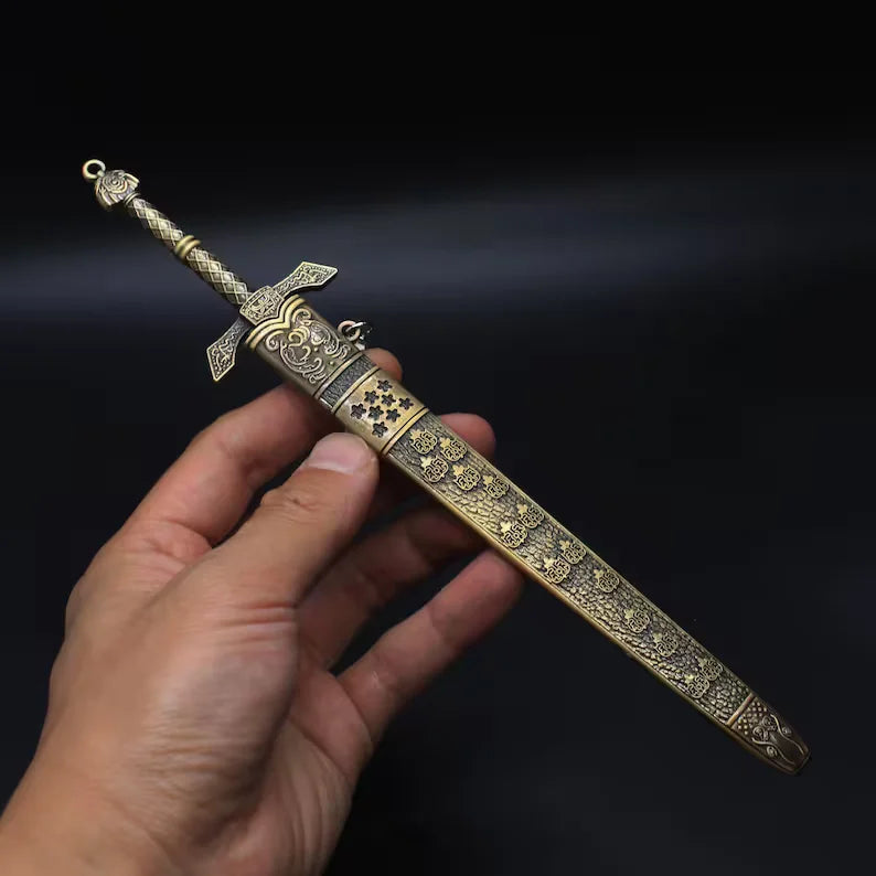 Banished Knight’s Greatsword | Elden Ring – Acejin